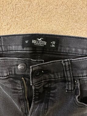 Men’s Hollister skinny black jeans 32x34